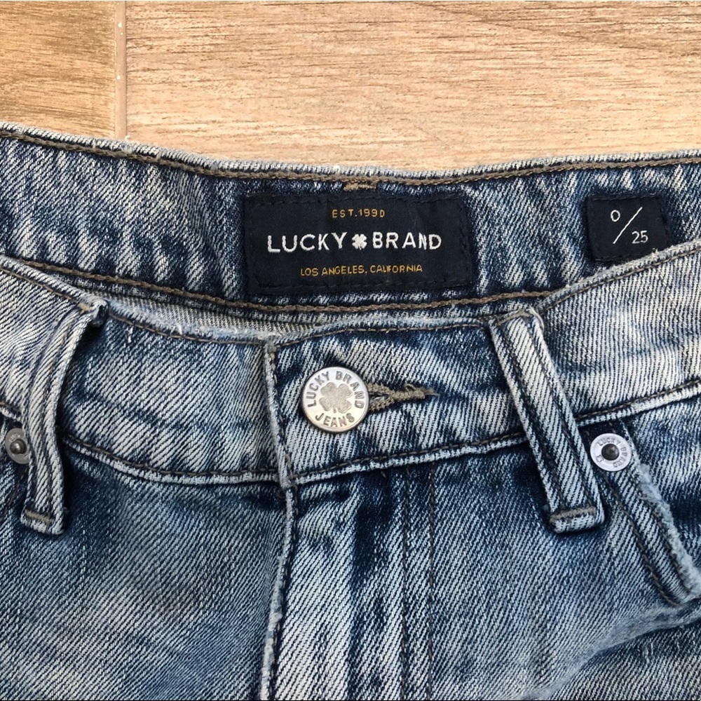 Lucky Brand Distressed Jean Shorts“The Cut Off”